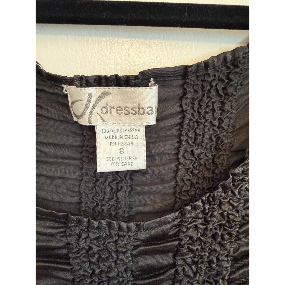 VTG Y2K Dressbarn Black Smocked Popcorn Pleated Scoop Neck Tank Top Small - Picture 3 of 4